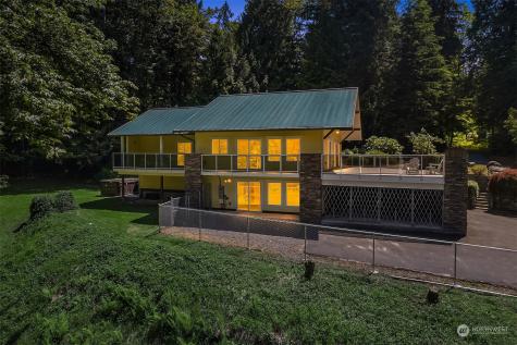 1722 264th Avenue NE Redmond WA 98053
