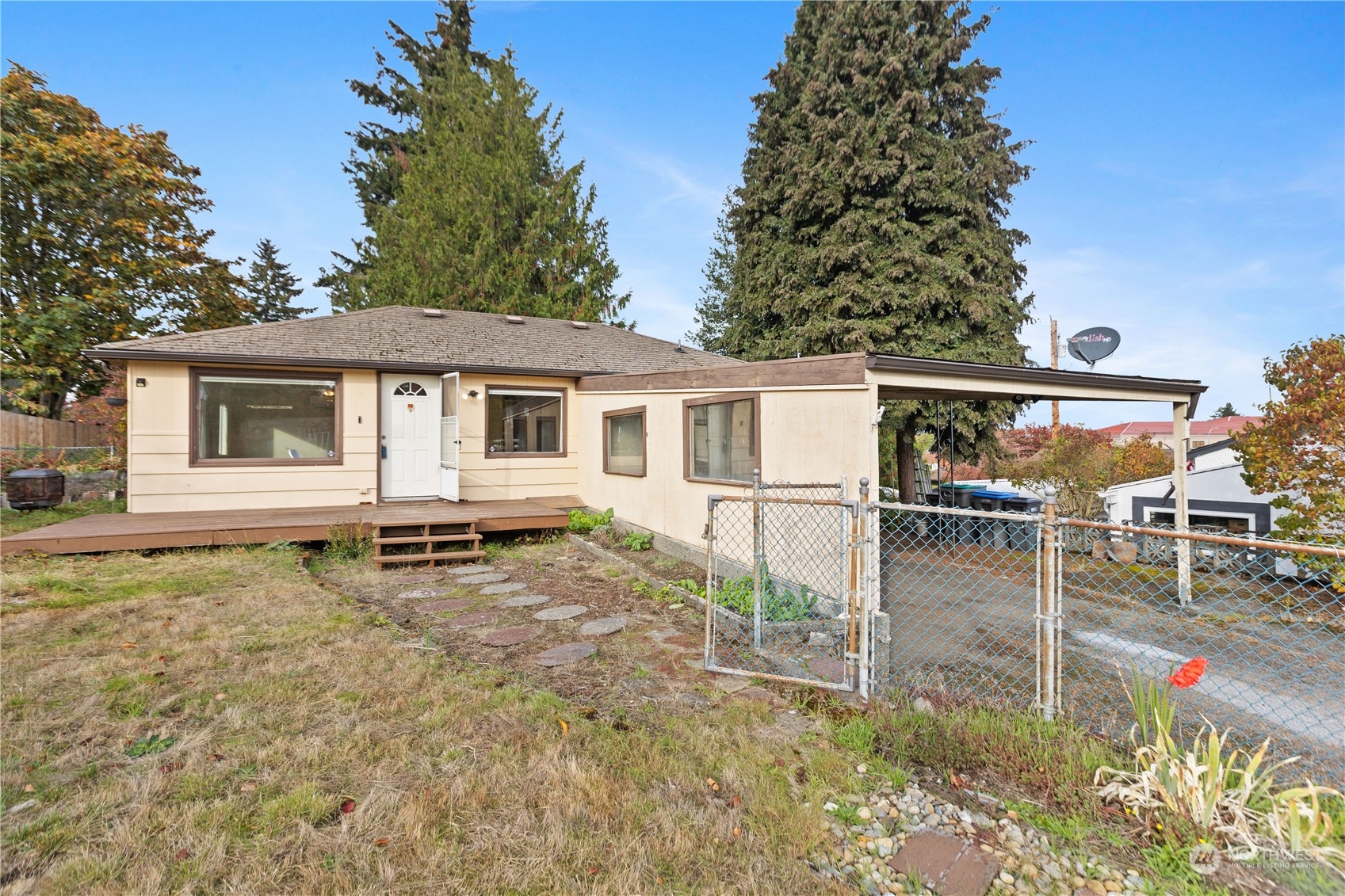 1115 Veneta Avenue Bremerton WA 98337