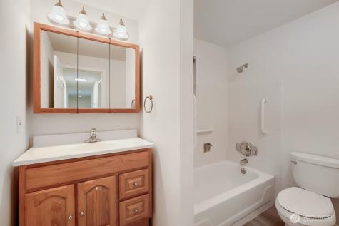 32424 10th Place S Federal Way WA 98003