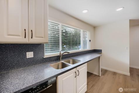 32424 10th Place S Federal Way WA 98003