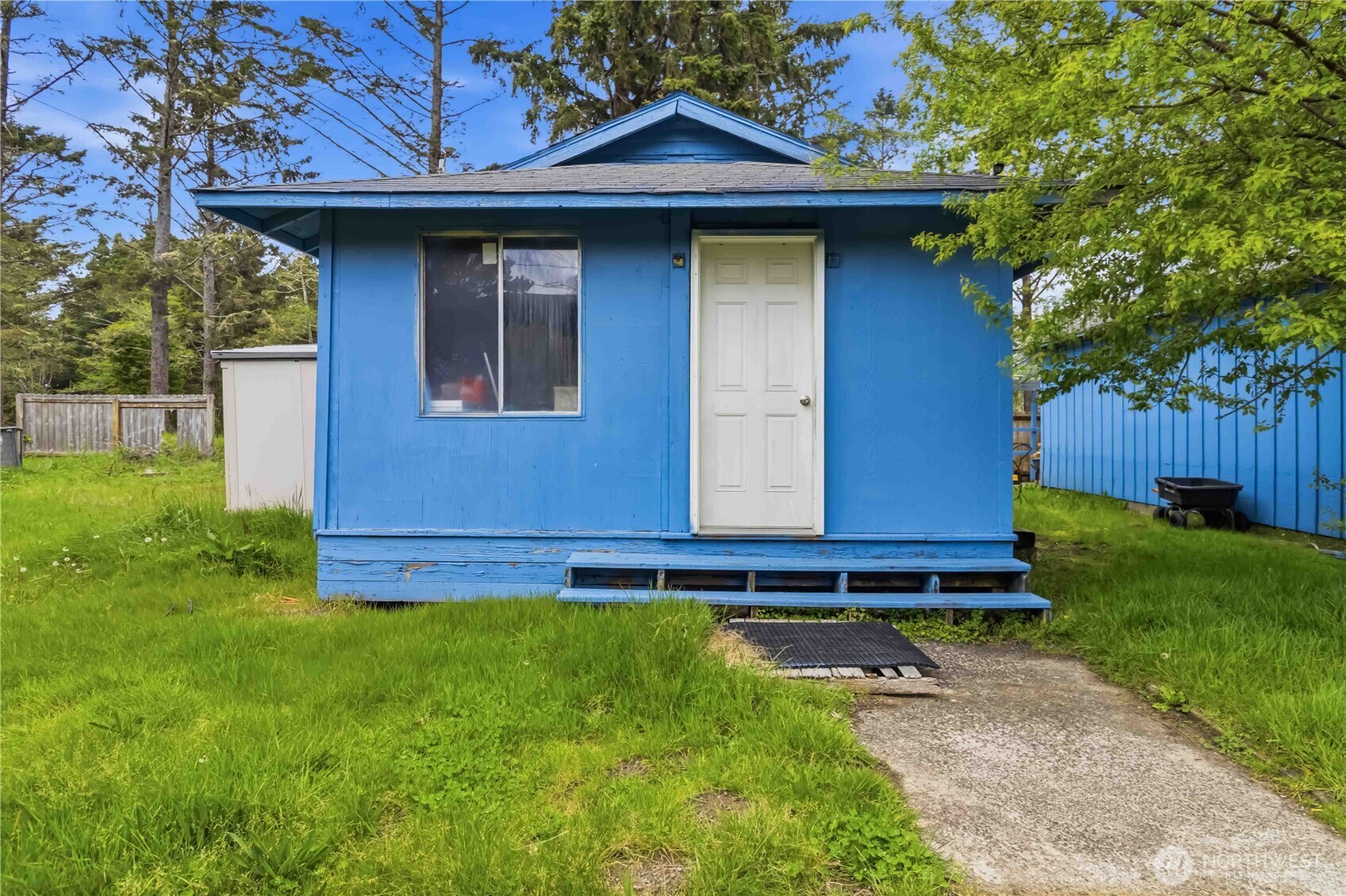 22909 Pacific Way Ocean Park WA 98640