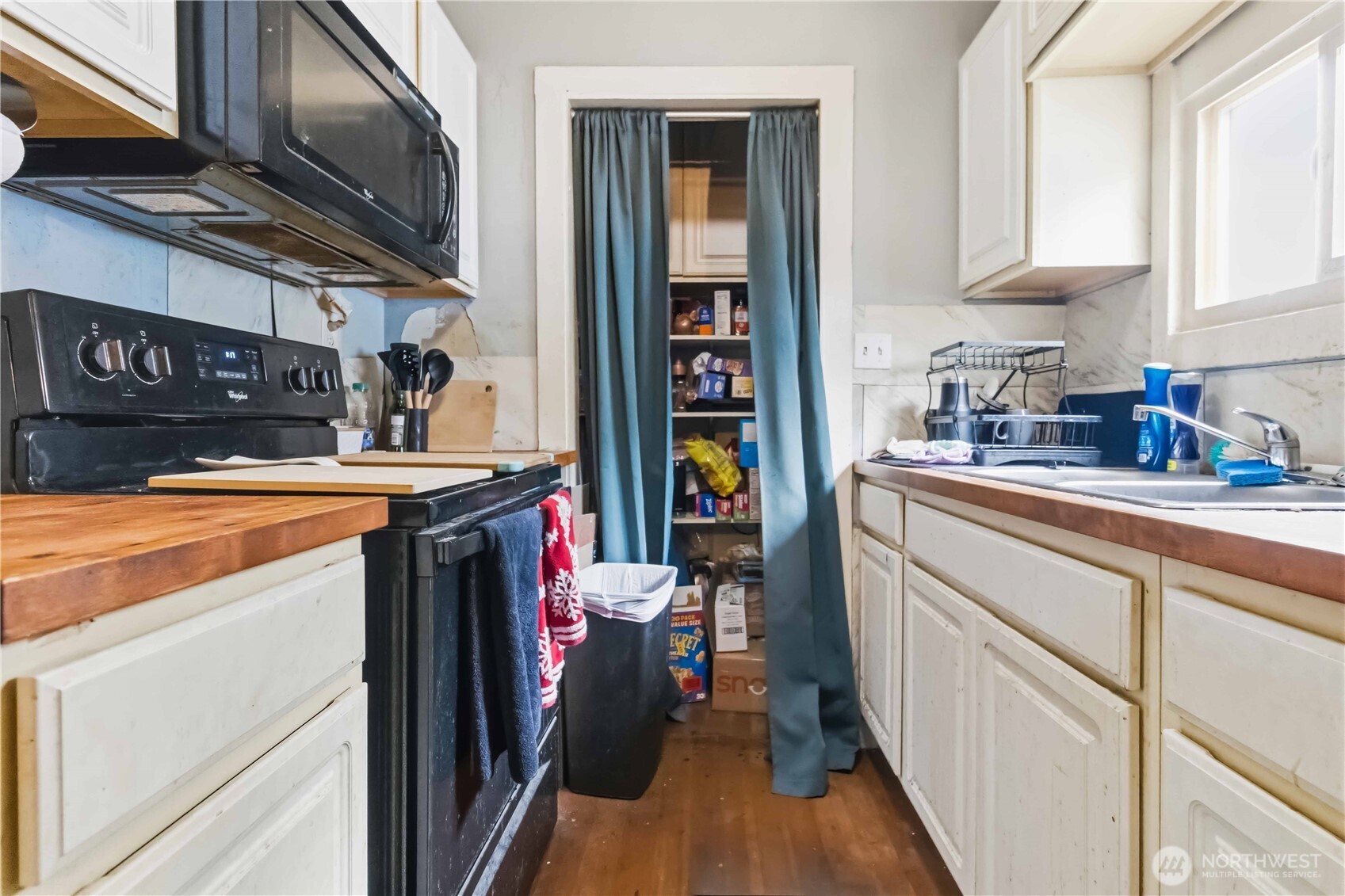 22909 Pacific Way Ocean Park WA 98640