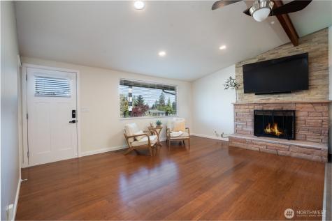 2143 Willow Lane W Tacoma WA 98466