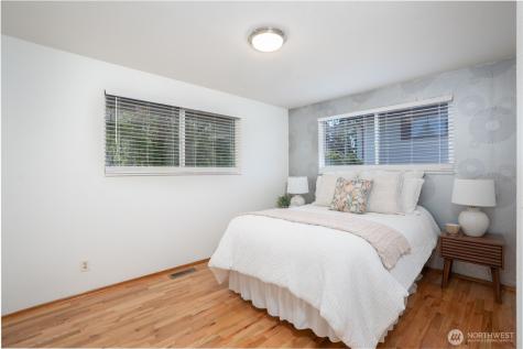 2143 Willow Lane W Tacoma WA 98466