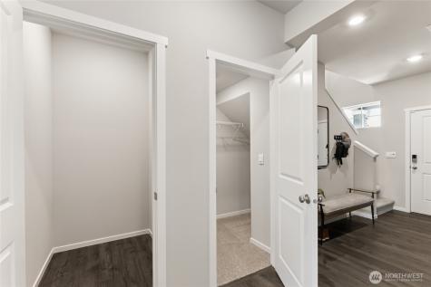 563 Hann Street Buckley WA 98321