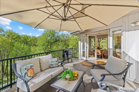 13032 204th Place SE Issaquah WA 98027
