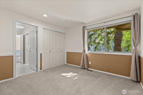 13032 204th Place SE Issaquah WA 98027