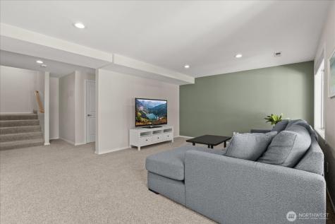 13032 204th Place SE Issaquah WA 98027