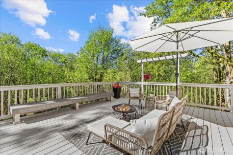 13032 204th Place SE Issaquah WA 98027