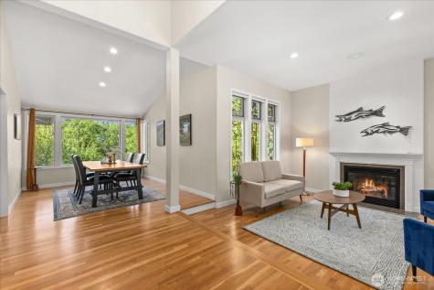 13032 204th Place SE Issaquah WA 98027