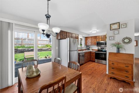 30312 10th Avenue S Federal Way WA 98003
