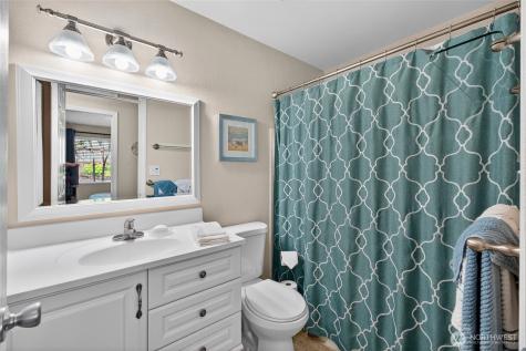 30312 10th Avenue S Federal Way WA 98003