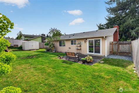 30312 10th Avenue S Federal Way WA 98003