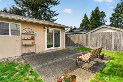 30312 10th Avenue S Federal Way WA 98003