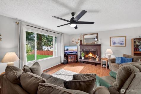 30312 10th Avenue S Federal Way WA 98003