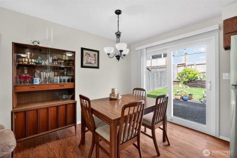 30312 10th Avenue S Federal Way WA 98003