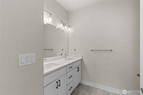 1030 Finch Lane Wenatchee WA 98801