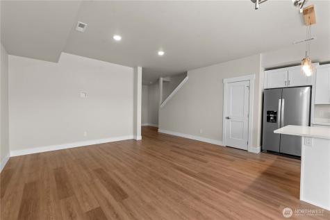 1030 Finch Lane Wenatchee WA 98801