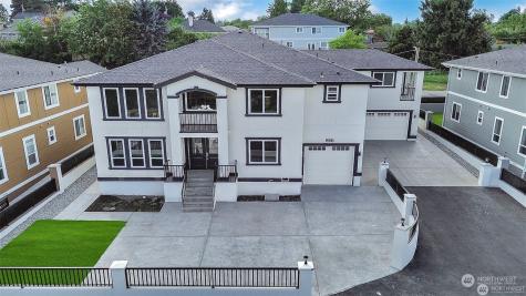 4649 146th Tukwila WA 98168