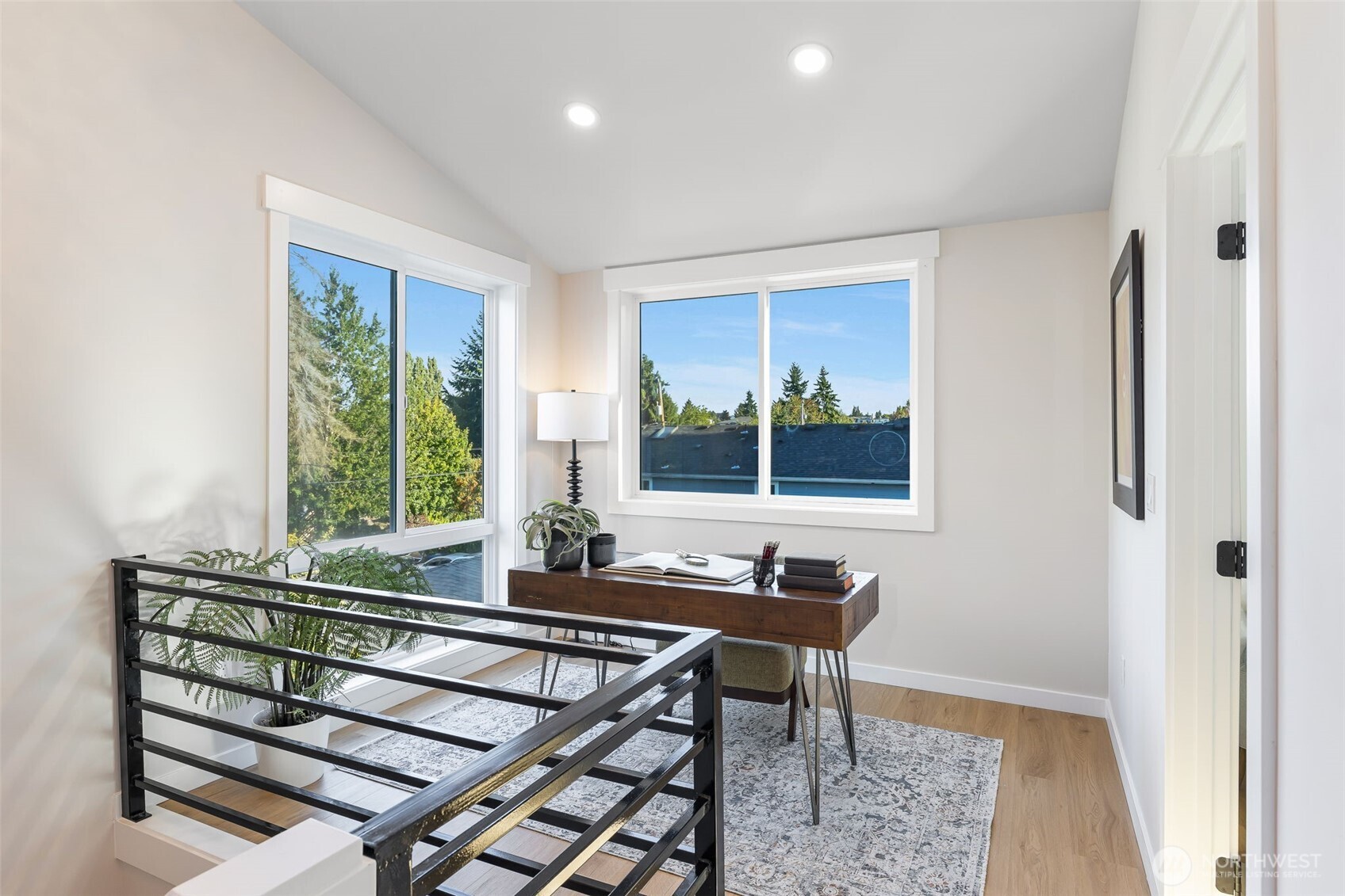 9031 4th Avenue NW Seattle WA 98117