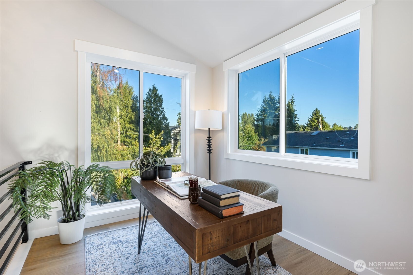 9031 4th Avenue NW Seattle WA 98117