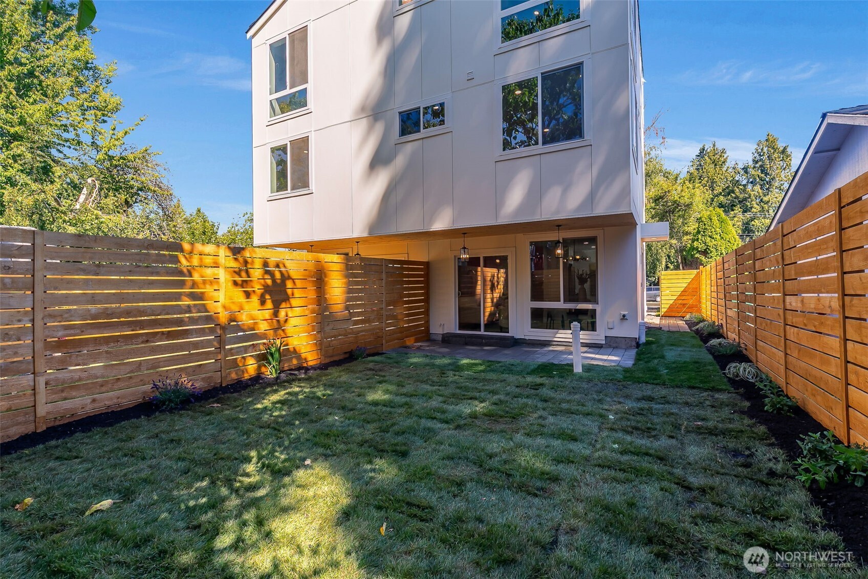 9031 4th Avenue NW Seattle WA 98117