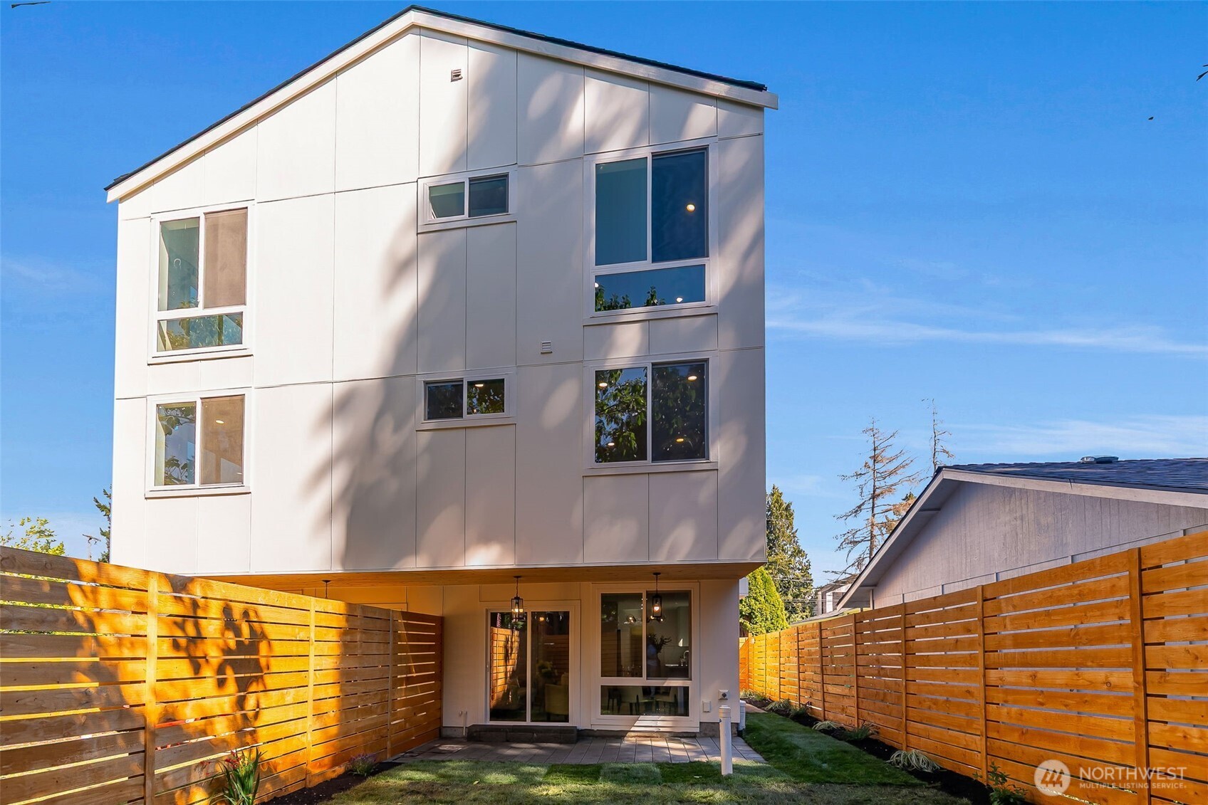 9031 4th Avenue NW Seattle WA 98117