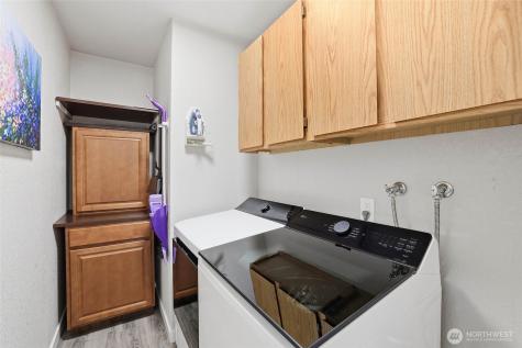 22336 122nd Avenue SE Kent WA 98031