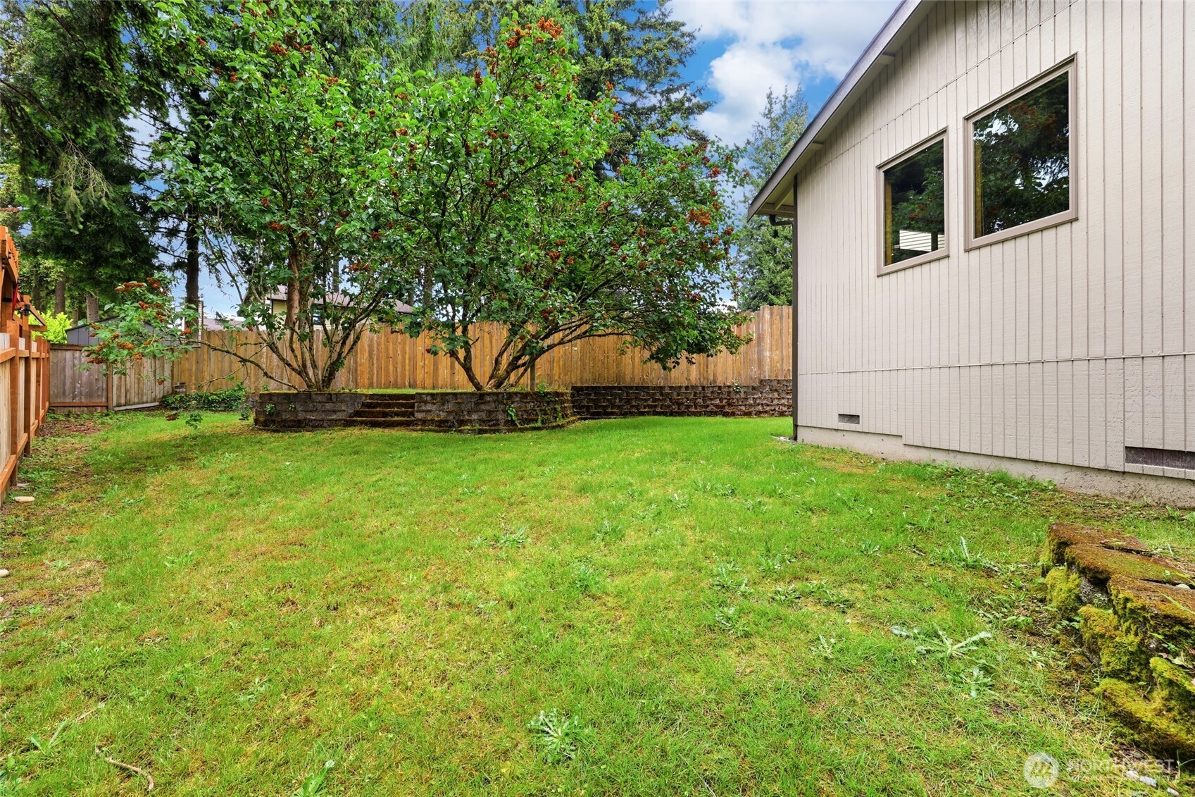 22336 122nd Avenue SE Kent WA 98031