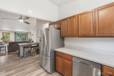 22336 122nd Avenue SE Kent WA 98031