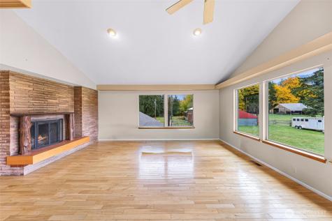 46003 Concrete Sauk Valley Road Concrete WA 98237