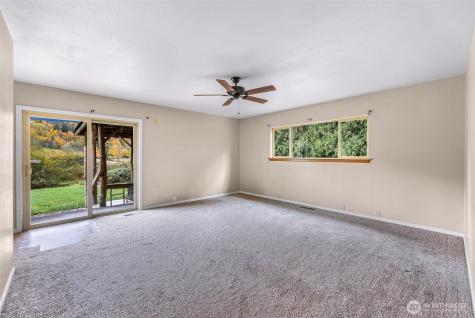 46003 Concrete Sauk Valley Road Concrete WA 98237