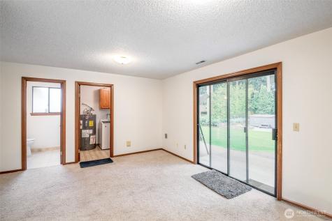 8822 121st Street E Puyallup WA 98373