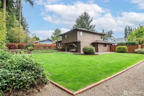 8822 121st Street E Puyallup WA 98373