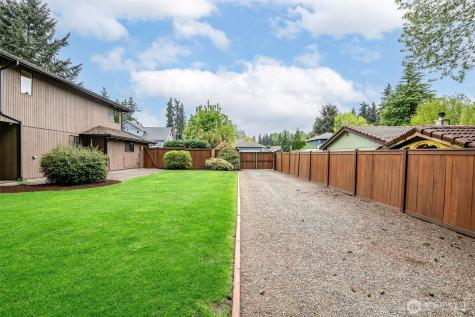 8822 121st Street E Puyallup WA 98373