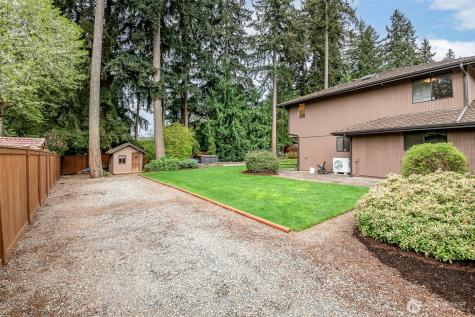 8822 121st Street E Puyallup WA 98373