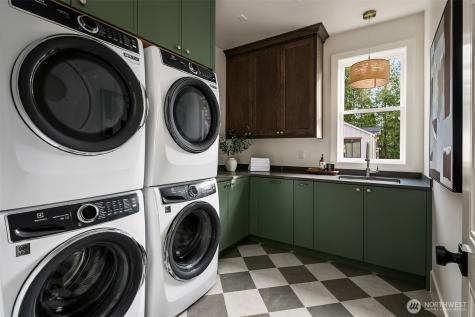 5117 107th Lane NE Kirkland WA 98033