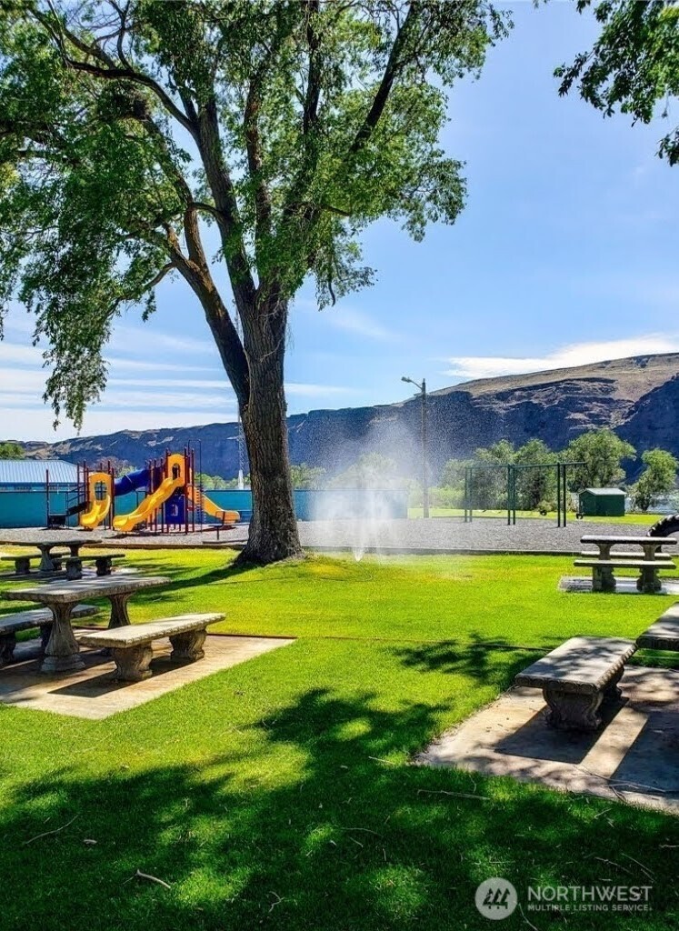 674 River Drive SW Quincy WA 98848