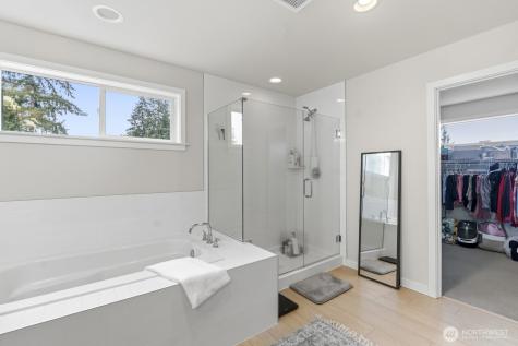 8315 56th Avenue NE Lacey WA 98516