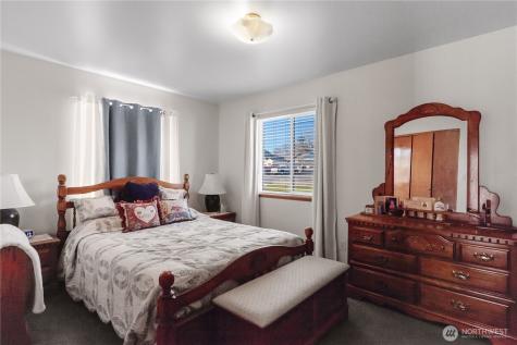 3152 Bermuda Street Malaga WA 98828
