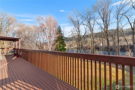 3152 Bermuda Street Malaga WA 98828