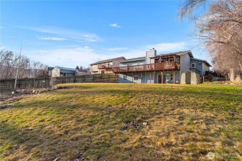 3152 Bermuda Street Malaga WA 98828