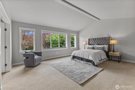 27174 SE 18th Place Sammamish WA 98075