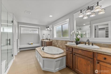 27174 SE 18th Place Sammamish WA 98075