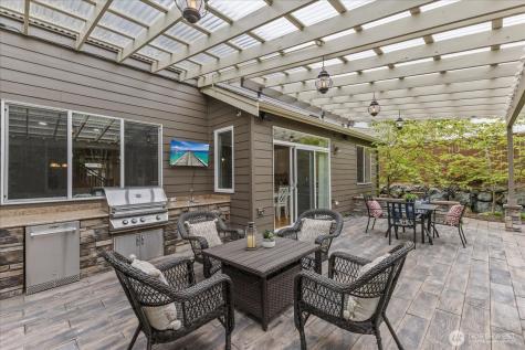 27174 SE 18th Place Sammamish WA 98075