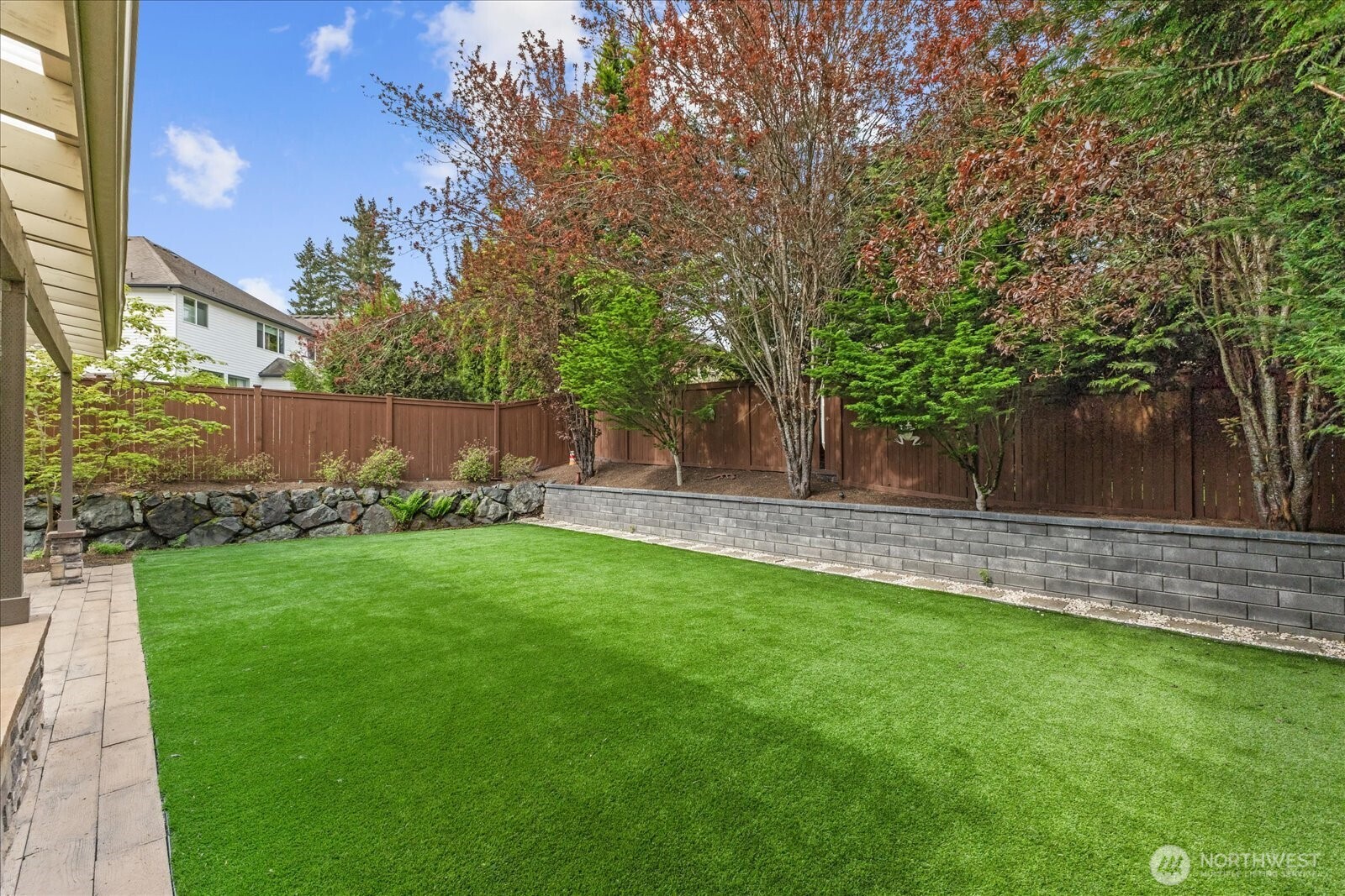 27174 SE 18th Place Sammamish WA 98075
