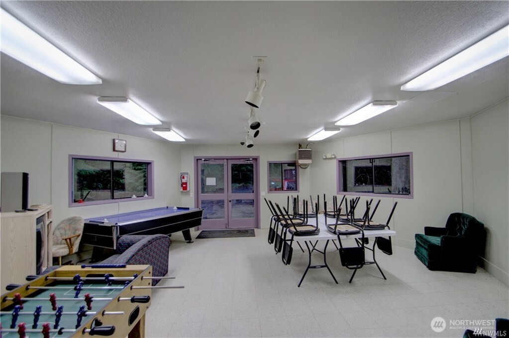 96 Sunset Circle Deming WA 98244