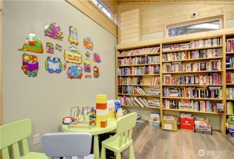 96 Sunset Circle Deming WA 98244