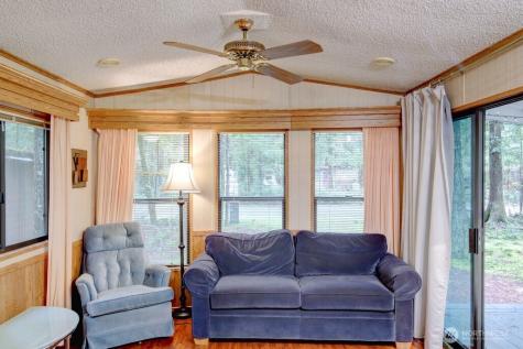 96 Sunset Circle Deming WA 98244