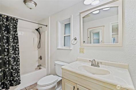 845 SW Shannon Drive Port Orchard WA 98367